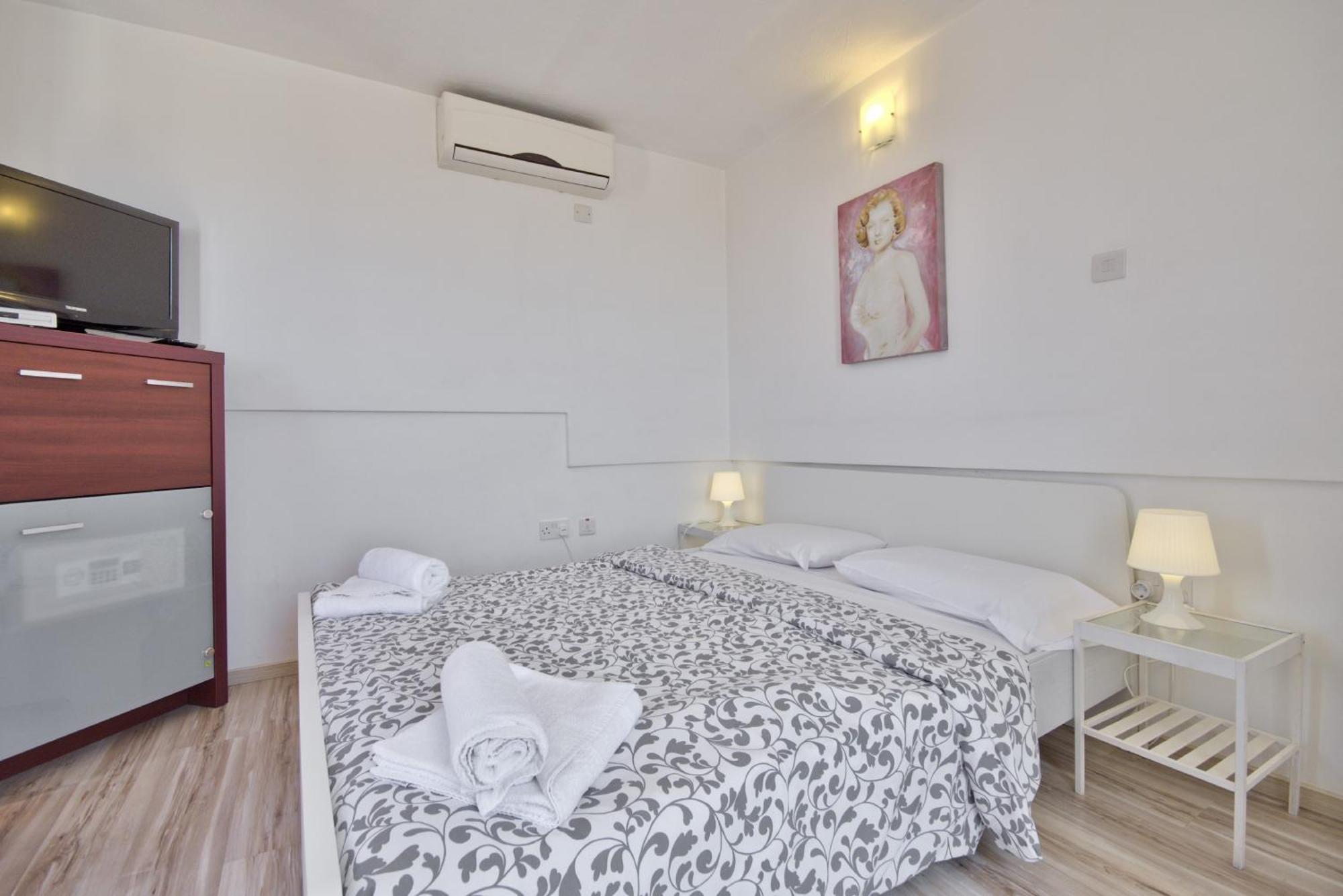 St Helen Residences - Spacious Sliema Apartments & Penthouses - Shortletsmalta Exterior foto